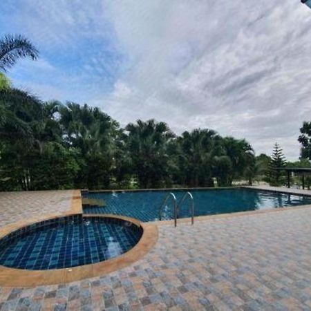 Phuphayot Resort Trang Esterno foto