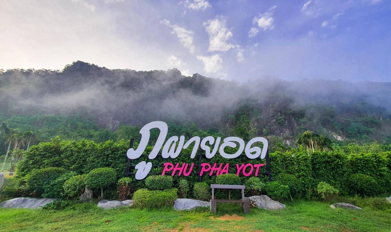 Phuphayot Resort Trang Esterno foto