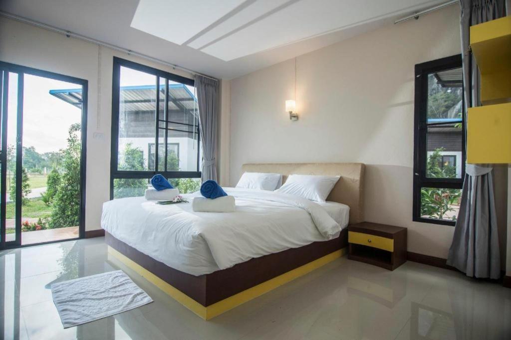 Phuphayot Resort Trang Esterno foto