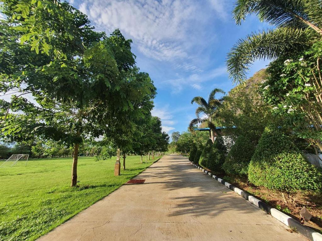 Phuphayot Resort Trang Esterno foto