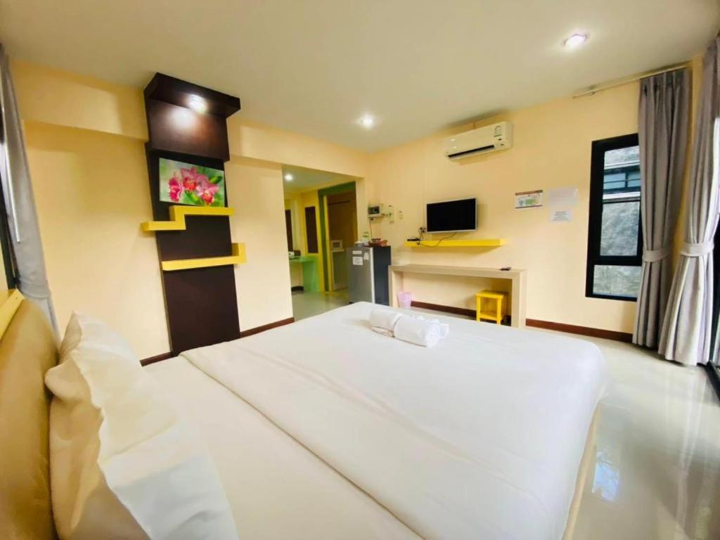 Phuphayot Resort Trang Esterno foto