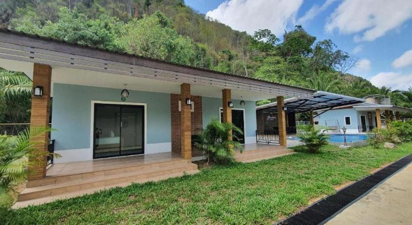 Phuphayot Resort Trang Esterno foto