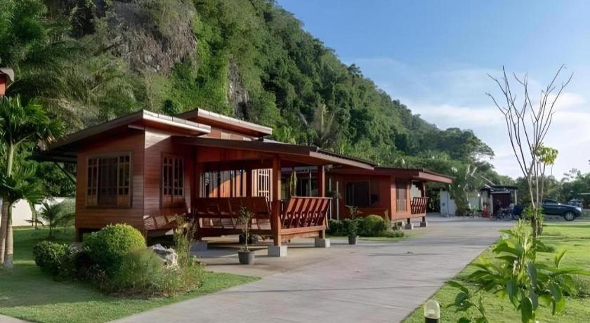 Phuphayot Resort Trang Esterno foto