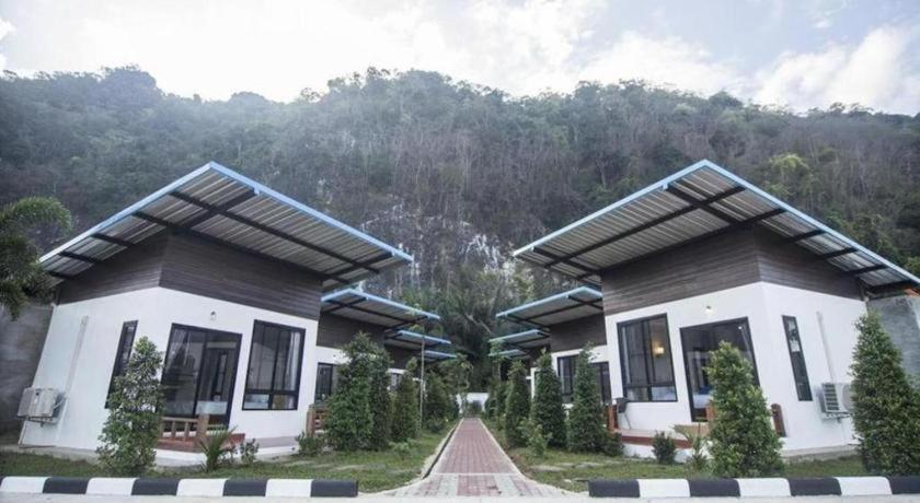 Phuphayot Resort Trang Esterno foto